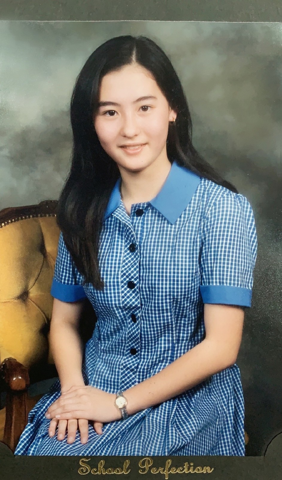 張柏芝曬「學生時期證件照」！「絕世美顏」不化妝也濃眉大眼 　「眼睛好像會說話」清秀靈動網讚：純天然