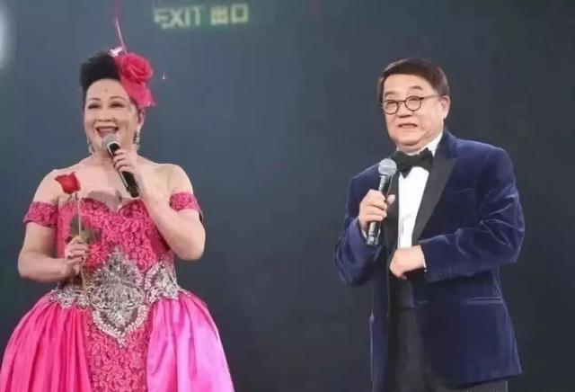 捧紅梅艷芳！音樂大師重症離去「好友圍繞病床陪伴他」　「走前樂觀看待」紅顏知己薛家燕淚崩