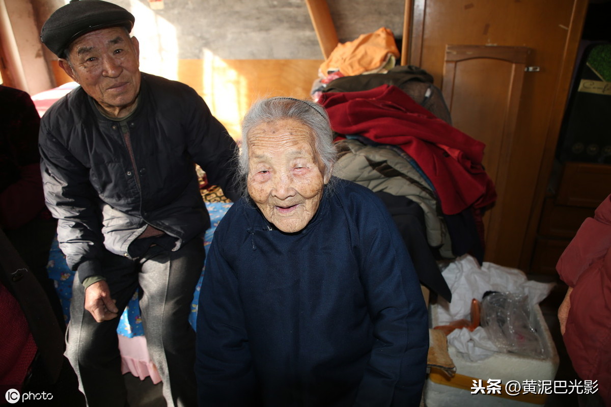 108歲人瑞奶奶「食量比兒子還大」織衣煮飯樣樣行　一生無不良嗜好「五代同堂家庭和睦」超有福氣