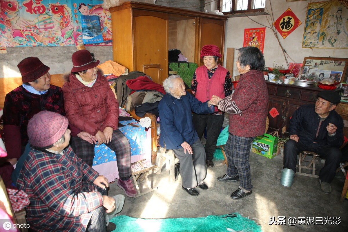 108歲人瑞奶奶「食量比兒子還大」織衣煮飯樣樣行　一生無不良嗜好「五代同堂家庭和睦」超有福氣
