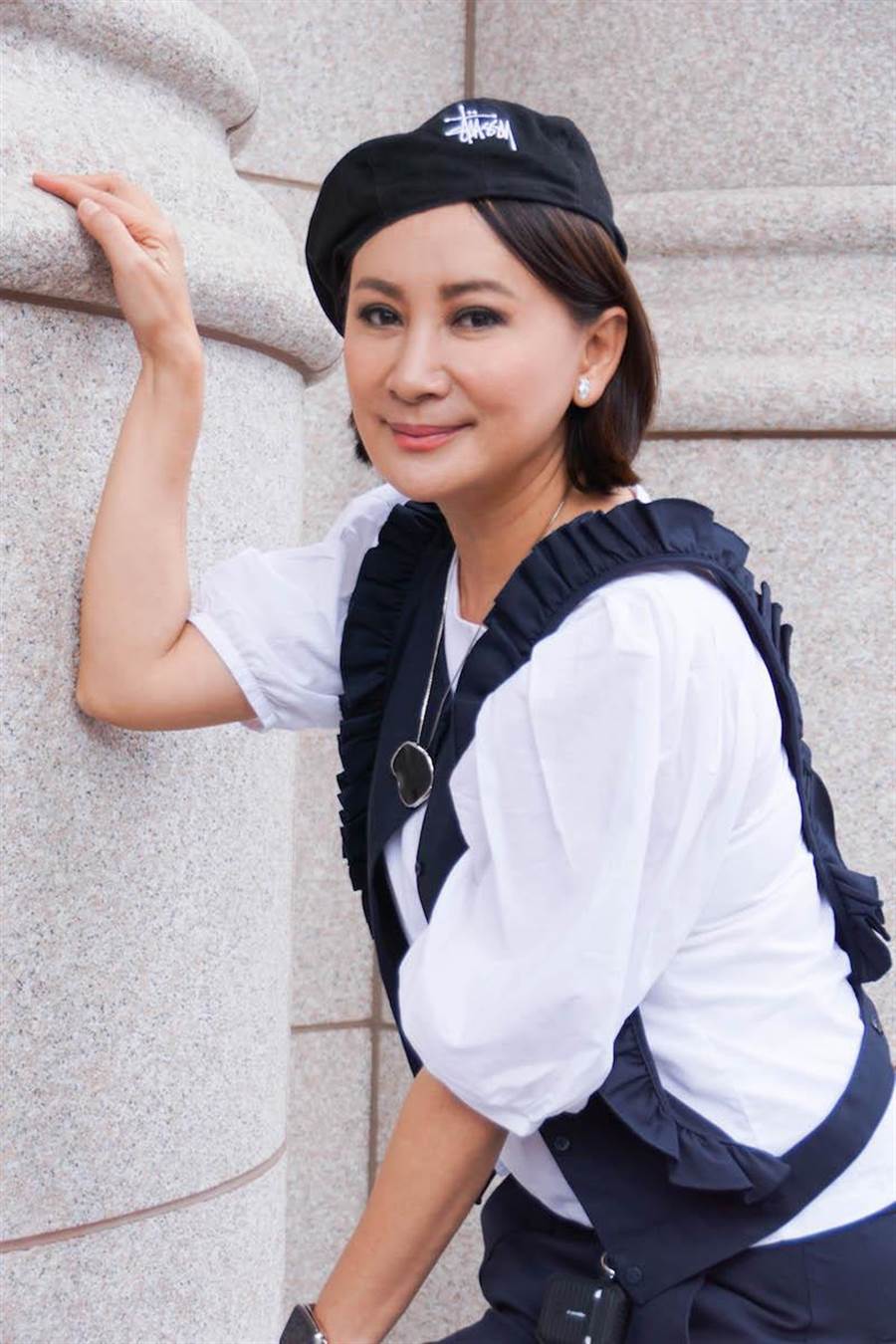 拍戲34年！陳亞蘭自認體力很好「5年沒有檢查」　突然頭暈「以為燈在晃」醫生：不要再撐了
