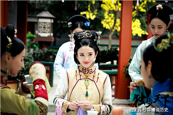 清朝最傳奇的公主！「一生改嫁3次」丈夫走後嫁兒子，晚年與兄弟同住，後代出了6位皇后 