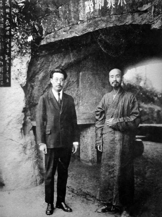 失去初戀改娶茶商女兒「妻結婚25年等他回家」　另娶妻「最終選擇出家」喪信送達才懂遺憾