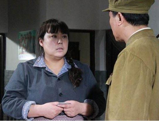 結婚7年遭拋棄！女兒生病「找前夫借錢遭拒」　獨自扶養孩子「狂瘦15公斤煥然一新」如今自信美麗