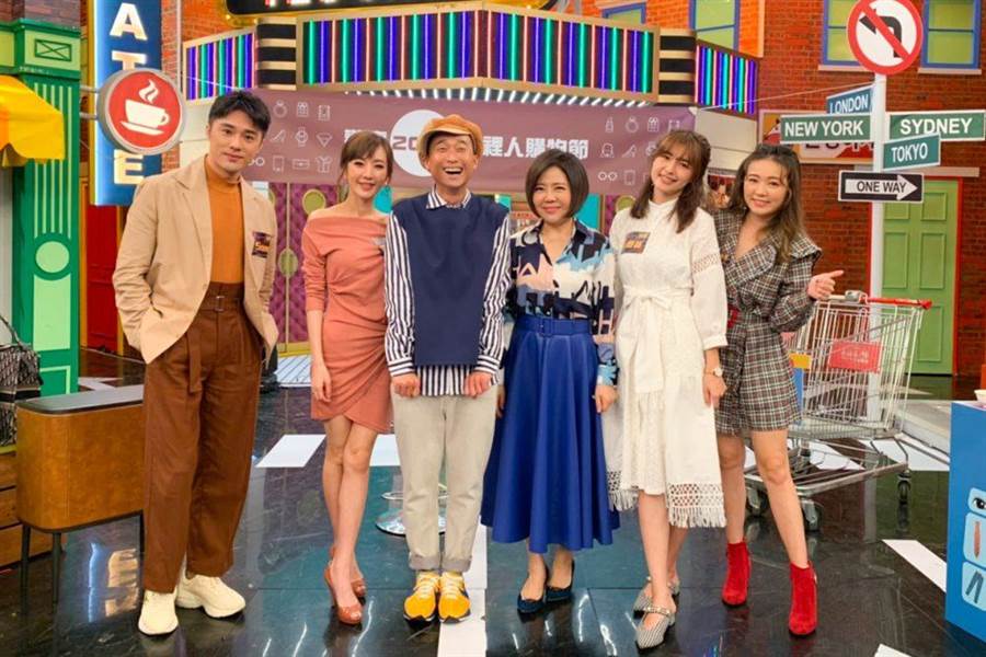 夢寐以求！「家裡有面鞋子砌成的牆」浩子爆于美人豪宅奢華裝潢　「專屬衣帽間掛滿衣服」樂享單身