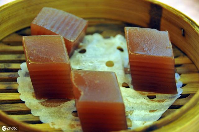 「身上老人味重了」建議少吃3種食物，做好4件事「減輕氣味又健康」