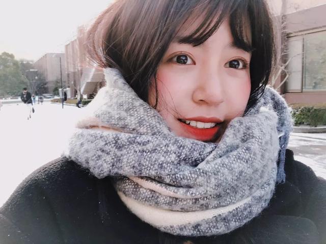 「越南沈佳宜」爆紅全亞洲！她笑起來溫暖又治癒，「換上和服」比陳妍希更甜美空靈：心都融化了