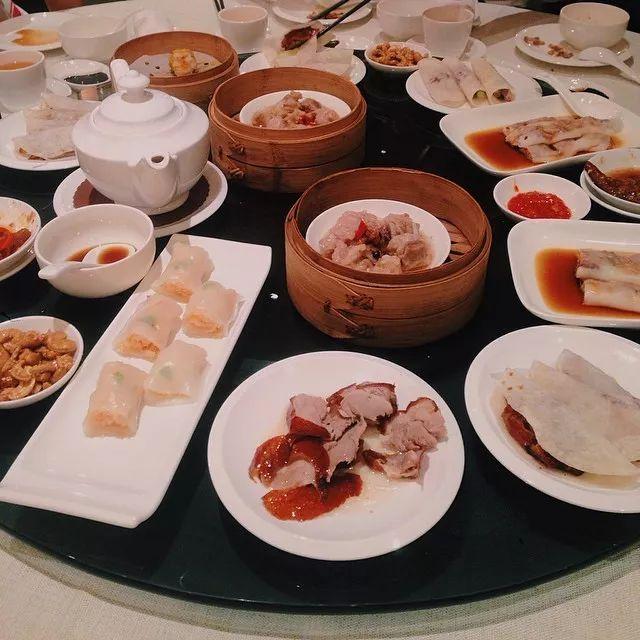 「越南沈佳宜」爆紅全亞洲！她笑起來溫暖又治癒，「換上和服」比陳妍希更甜美空靈：心都融化了