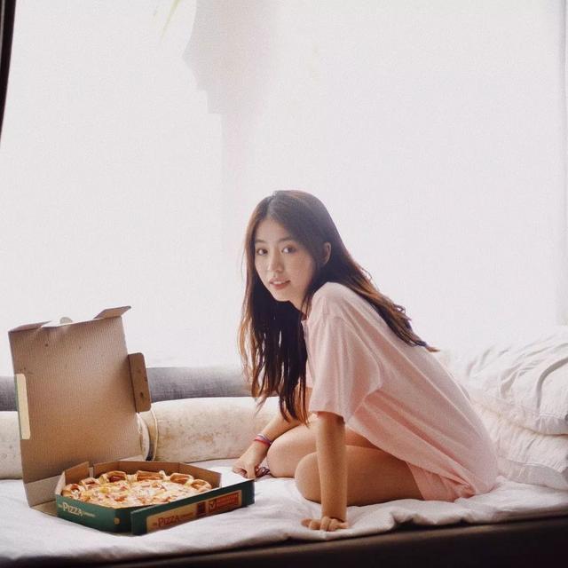 「越南沈佳宜」爆紅全亞洲！她笑起來溫暖又治癒，「換上和服」比陳妍希更甜美空靈：心都融化了