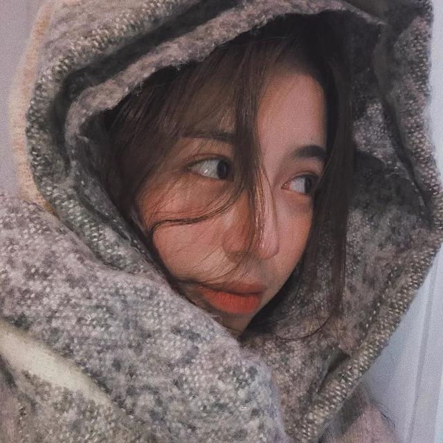 「越南沈佳宜」爆紅全亞洲！她笑起來溫暖又治癒，「換上和服」比陳妍希更甜美空靈：心都融化了