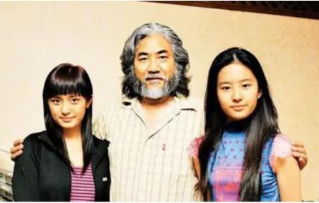 14年前「給劉亦菲撐傘」！因演不好戲被導演打　  後逆襲成收視女王「擁身家45億」瀟灑離婚