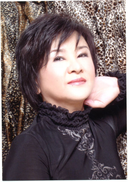 秀場歌后3婚3離！遠嫁花蓮「為前夫花光積蓄」14年仍劃下句點　「四度中風突頓悟」一個人較快活