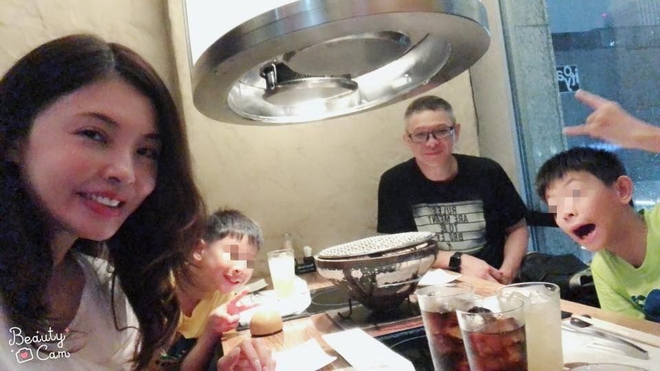 16年豪門婚變！何如芸深夜吐心聲「交給家事法庭」處理　謝富尪16年照顧：離婚不是壞事