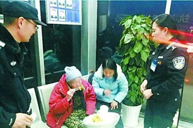 一生聚少離多！七旬老兵「相守50年妻患失智」走丟了　含淚千里尋妻「賣房發傳單」：我把她弄丟了...