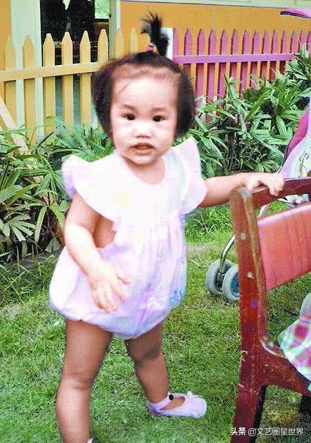 兒時太醜被爸爸嫌棄？楊丞琳首曬15歲學生照，「穿水手服+利落短髮」清純亮眼：女大十八變