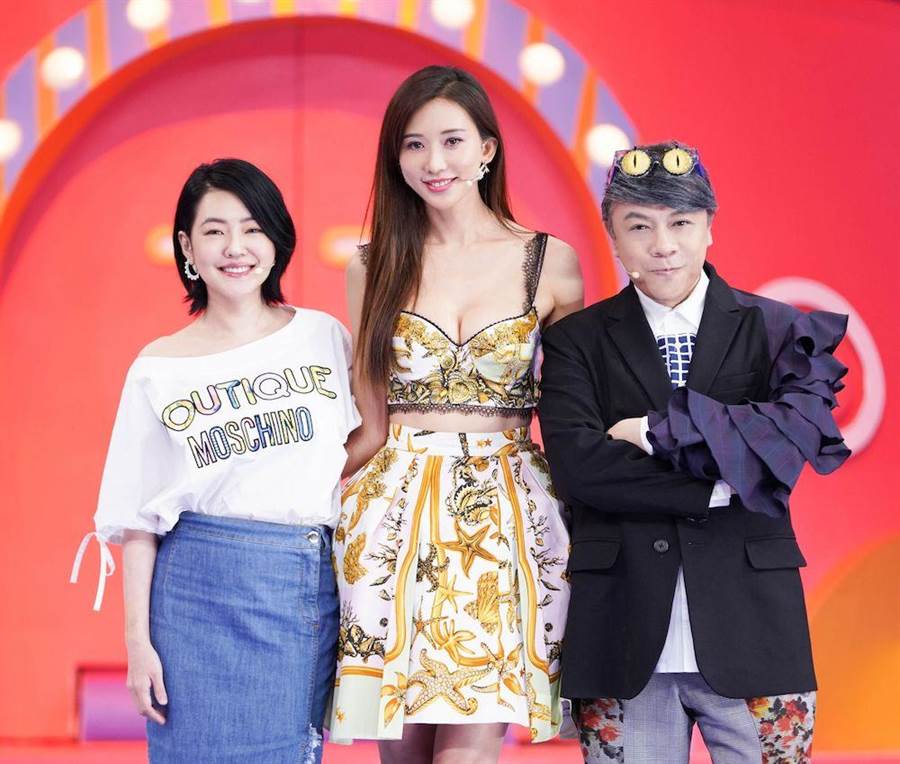 主持婚禮壓力大！蔡康永自曝「收到林志玲簡訊」：你不來我就不嫁　脫口紅包價碼「連小S都愣了」