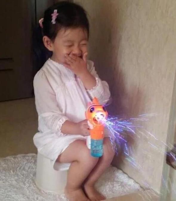 越長大越像媽!汪小菲5歲女兒「翻盤式」蛻變,與大s長相如複製粘貼:側顏被網友放大反覆看