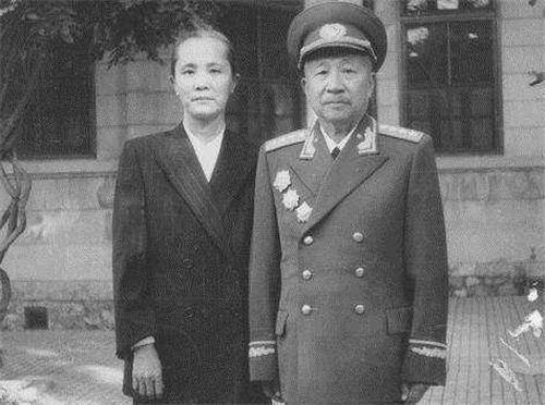 欲哭無淚！姐姐病危時囑咐「老公娶妹妹」續弦　3個月後意外痊癒「妹妹與丈夫已相戀」從此共事一夫！