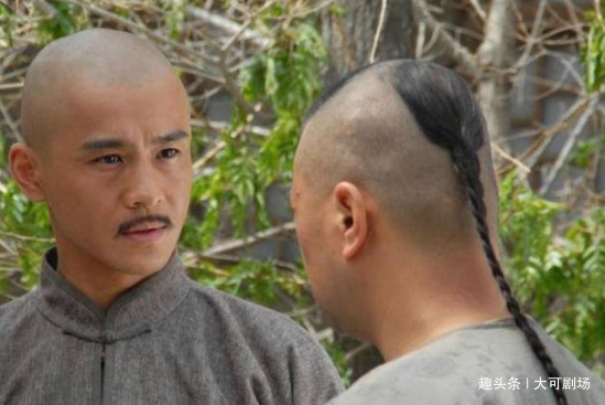 別再被清宮戲給騙了！清朝時期的髮型根本就不是陰陽頭，「真實的辮子頭」連皇帝都覺得奇醜無比