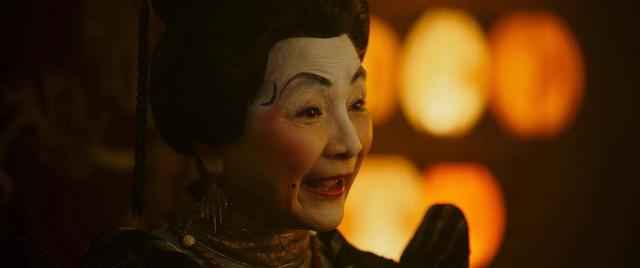 鄭佩佩罕見同框2女兒！母女「眉眼間複製貼上」繼承媽媽神韻　73歲仍神采奕奕