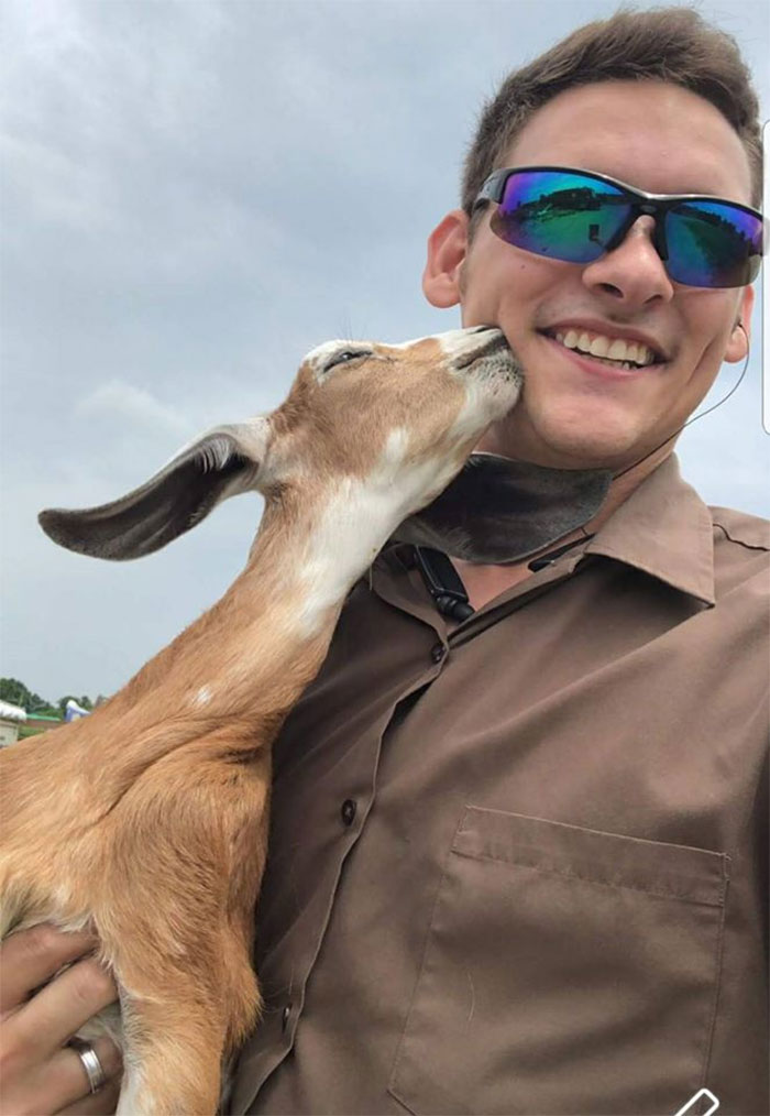 誰說送貨很無聊?他Po「每日工作狀況」驚艷百萬人 「常常遇到小驚喜」煞羨全網:也太讚了~