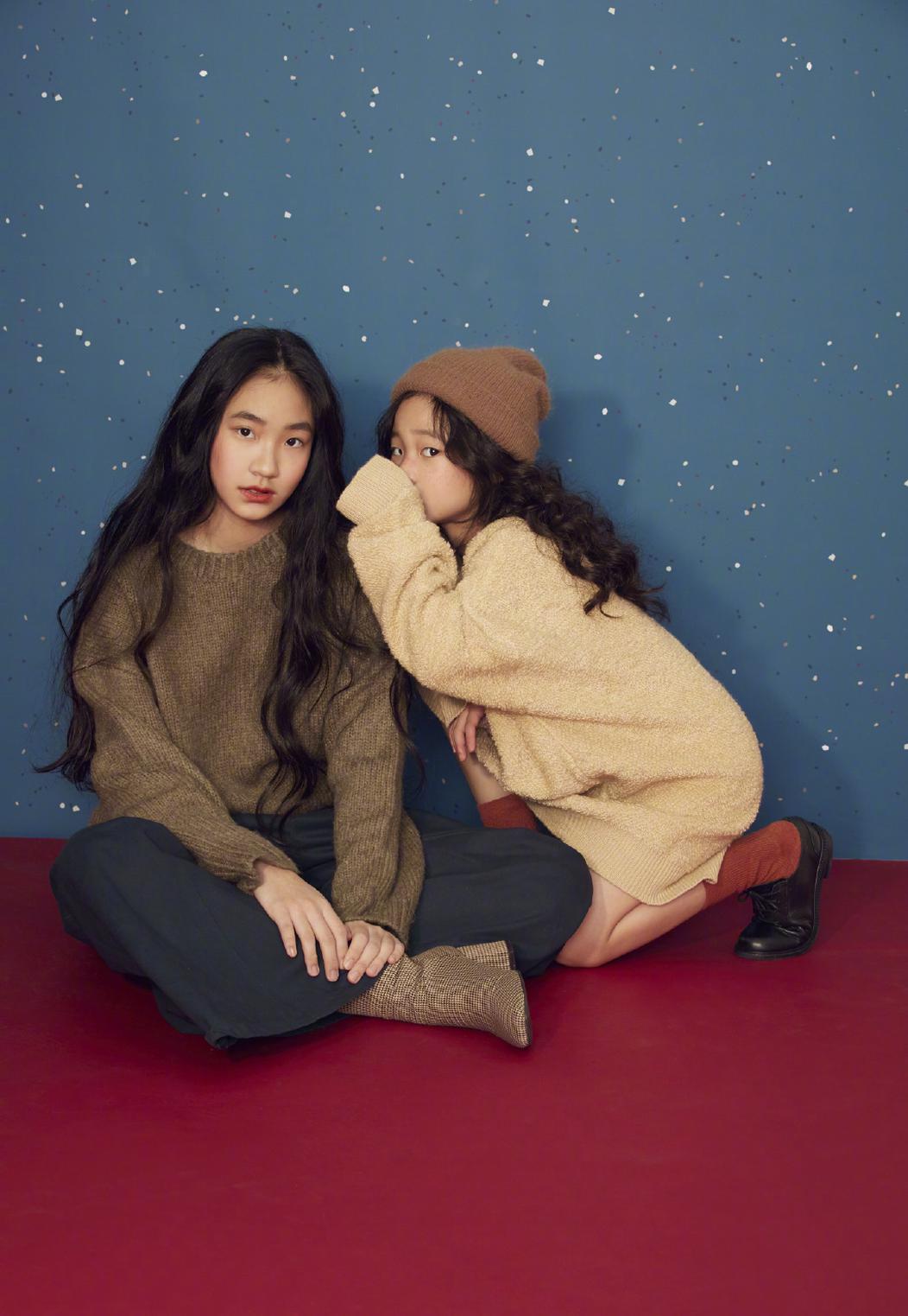 小S女兒合體拍廣告!「姐姐頂波浪捲」氣質優雅 「妹妹古靈精怪」盡顯俏皮