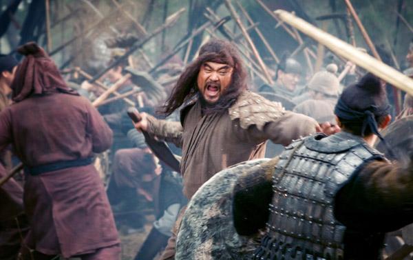 古代打仗為何「站在第一排的士兵」反而更安全？專家說出答案：難怪人人搶著往前沖