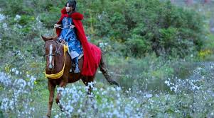 年收破7億!鄉村系仙女網紅「穿古裝拍Youtube」 遵循古法「凡事自己DIY」爆紅全網:把生活過成詩