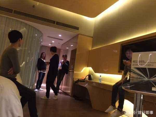 為什麼年輕人喜歡開「鐘點房」，4個小時能做什麼？前台小姐姐說出隱情