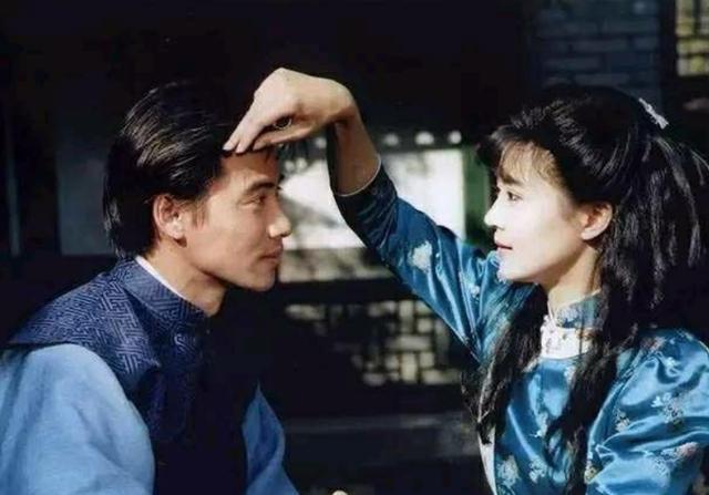 重新開始!瓊瑤女星夫接連背叛「遭騙3400萬」一無所有 陷低潮「堅持不離婚」夫妻攜手遠離傷心地