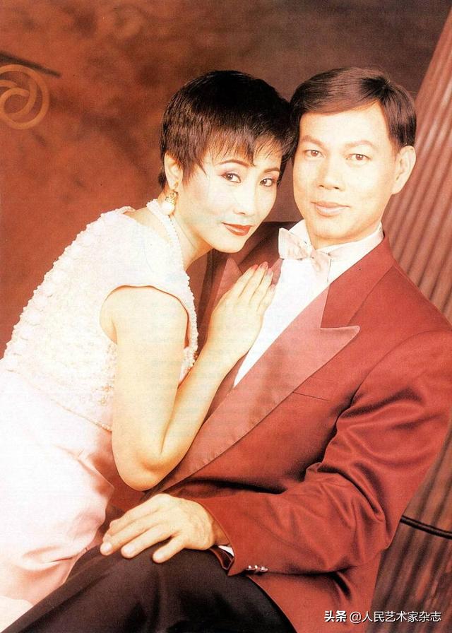 曠世愛情!男星陪妻抗病「一生求婚19次全遭拒絕」 患重症臥床「迎來妻點頭答應」相守30年不離棄