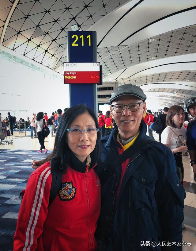 曠世愛情!男星陪妻抗病「一生求婚19次全遭拒絕」 患重症臥床「迎來妻點頭答應」相守30年不離棄