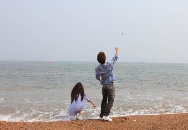 現實中的「蘿莉養成」計劃!老婆被他從12歲養到大 如今老婆成年「網友笑稱」:果子可以摘了