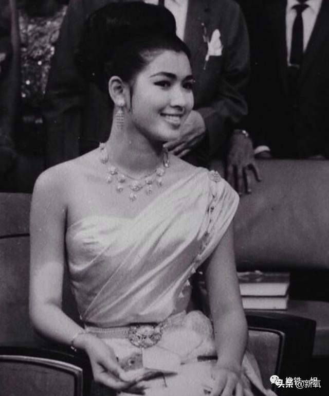 72歲長這樣？環球小姐嫁入皇室「50年長相完全沒變」　「黃金比例沙漏身材」曝保養祕訣：內心保持年輕