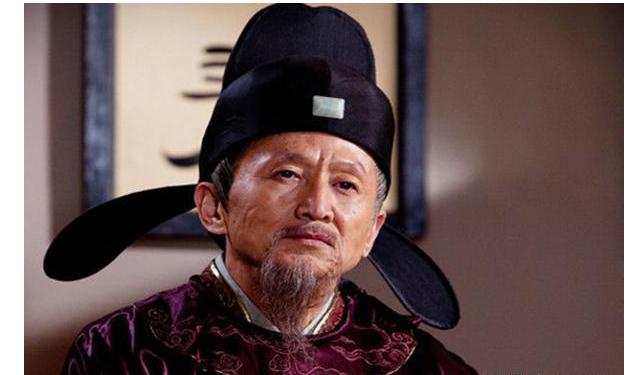 伴君如伴虎！宰相寫下「青鵝」兩字被滅族， 百官不解   武則天怒道：把字拆開念