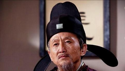 伴君如伴虎！宰相寫下「青鵝」兩字被滅族， 百官不解   武則天怒道：把字拆開念