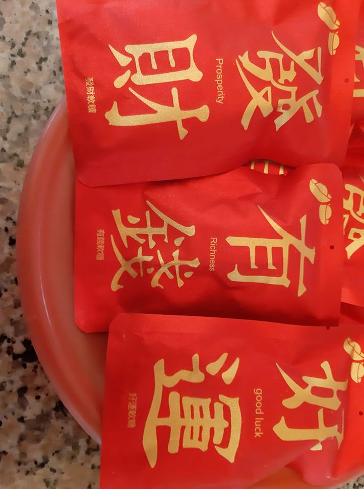欠錢不還！新娘要求「用紅包抵債」：妳來免費參加婚禮　網友傻眼「決定特製紅包」讓她一次還清