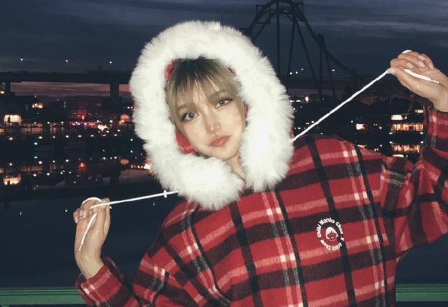 周揚青曬美照「大秀好身材」！卻遭好友無情留言「讓她小心鼻子」，本尊高EQ反擊