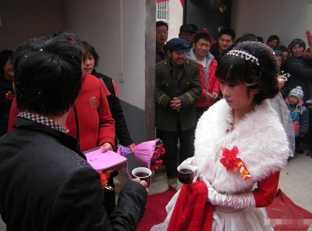 「農村少奶奶」一身公主病！氣走公婆後放話：「絕不會給他們養老」 一年後公主變黃臉婆