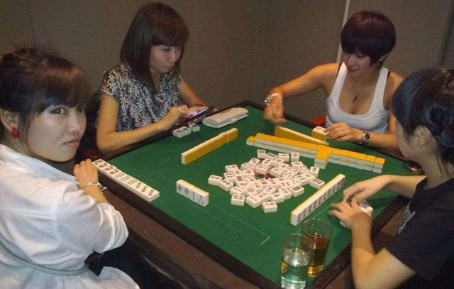 「農村少奶奶」一身公主病！氣走公婆後放話：「絕不會給他們養老」 一年後公主變黃臉婆