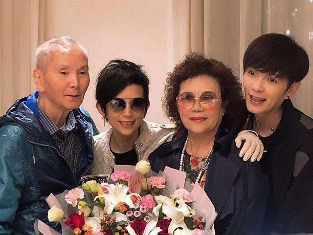 哥哥罕露面！潘美辰「與他斷聯20年」終冰釋前嫌　「兄妹皆未嫁娶」合伴父母終老