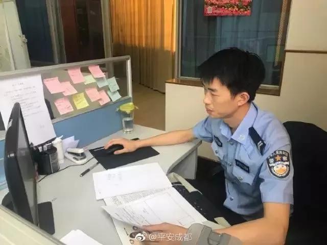 感動無所不在！地鐵上老夫妻「餓到發慌」無助流淚　年輕人二話不說「遞出自己的便當」：舉手之勞