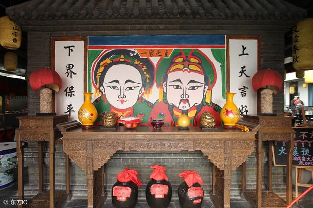俗語：「灶爺看著鍋，必定欠賬多」 臘月「正確祭拜灶王爺」才能福分多！