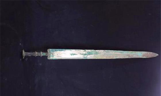 兵馬俑出土一把「絕世神劍」,X光照射後「發現其中奧秘」,連美國專家們都難以置信:絕不可能