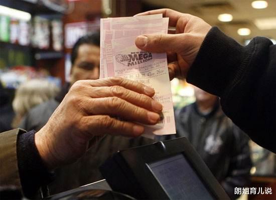 男子中彩票後「5年沒上班」，全部花光準備工作時又中1.2億，「購買經驗曝光」人人稱羨