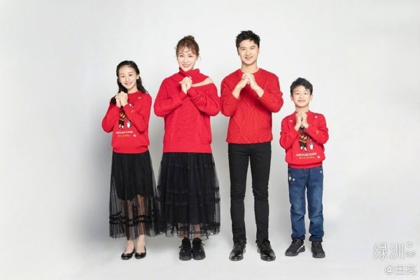 小天使長大了！《爸爸去哪兒》Cindy「暴風抽高」超過田亮肩膀　「身高直逼170」網讚翻：模特兒基因