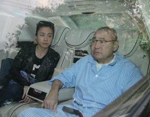 不愛美人愛收藏!劉鑾雄以4300萬拍下名畫,14年後狂賺2億 網驚:有錢就是任性