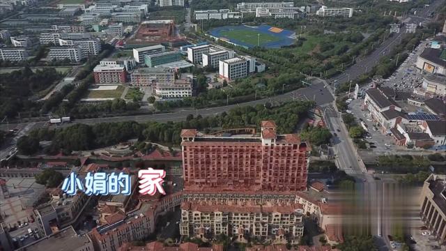 毫無隱私！姐弟倆住8坪房子太尷尬，設計師妙手回春    巧變三室三廳