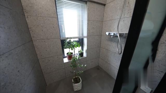 毫無隱私！姐弟倆住8坪房子太尷尬，設計師妙手回春    巧變三室三廳