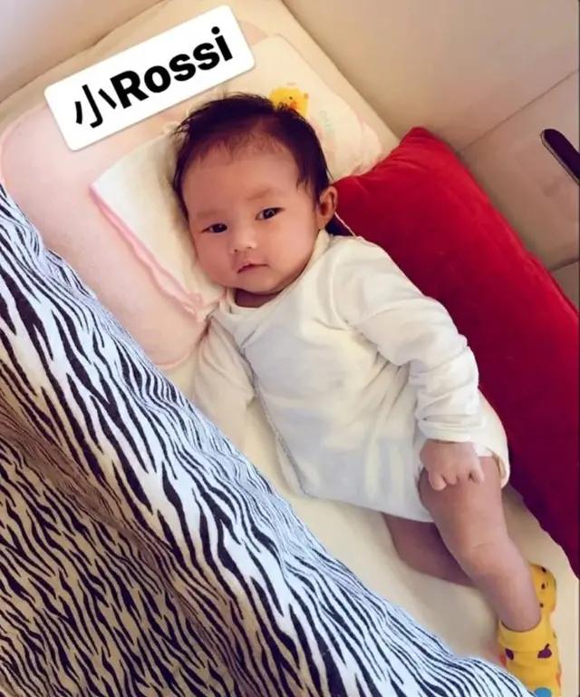 嫌老婆太瘦!歐弟帶妻吃好料「側面撞臉張韶涵」 可愛女兒「結合優良基因」身穿大衣像小貴婦